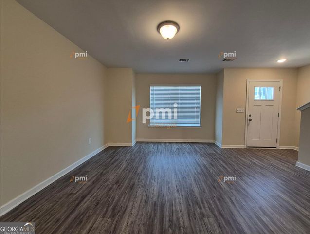 4438 Pinscher Street, Union City, GA 30291