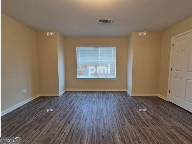 4438 Pinscher Street, Union City, GA 30291