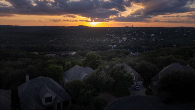 13013 Bloomfield Hills LN, Austin, TX 78732