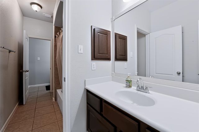 13013 Bloomfield Hills LN, Austin, TX 78732