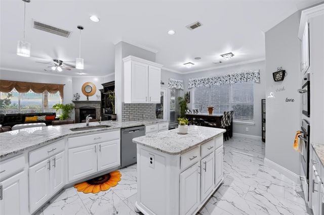 13013 Bloomfield Hills LN, Austin, TX 78732