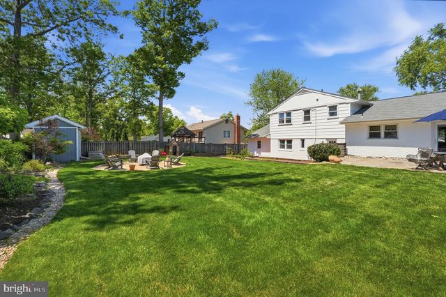 15011 TARLETON DR, Centreville, VA 20120