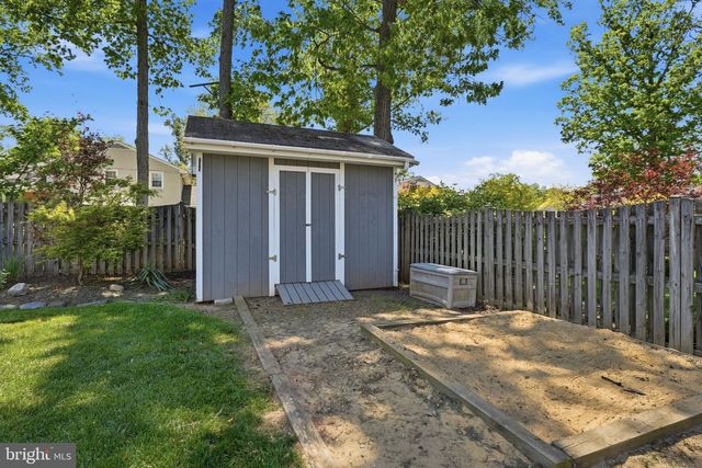 15011 TARLETON DR, Centreville, VA 20120