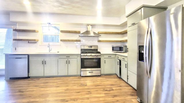 8515 Bretshire Drive, Dallas, TX 75228