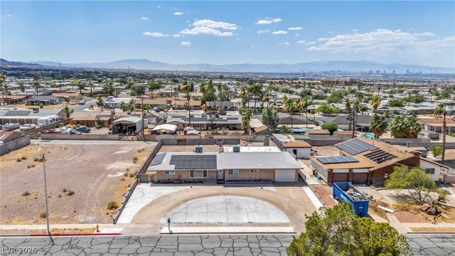839 Park Lane, Henderson, NV 89015