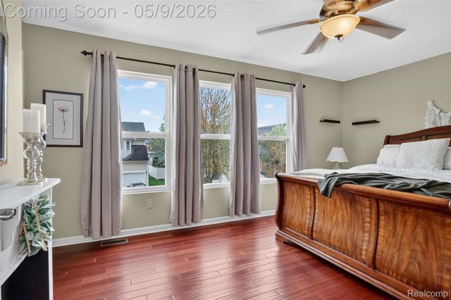 50371 Corey Ave, Chesterfield Township, MI 48051