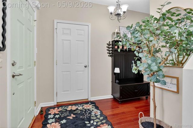 50371 Corey Ave, Chesterfield Township, MI 48051