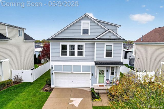 50371 Corey Ave, Chesterfield Township, MI 48051