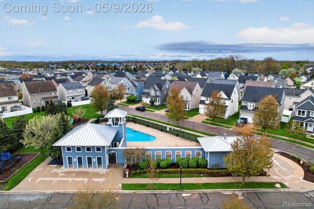 50371 Corey Ave, Chesterfield Township, MI 48051