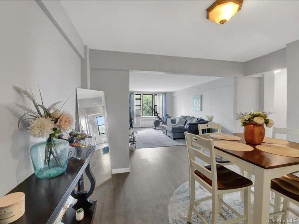 270 N Broadway 6H, Yonkers, NY 10701
