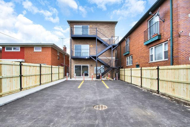 4851 N Central Avenue 1E, Chicago, IL 60630