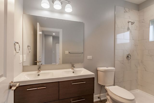 4851 N Central Avenue 1E, Chicago, IL 60630