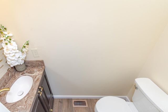 1331 Windsor Drive, Beavercreek, OH 45434