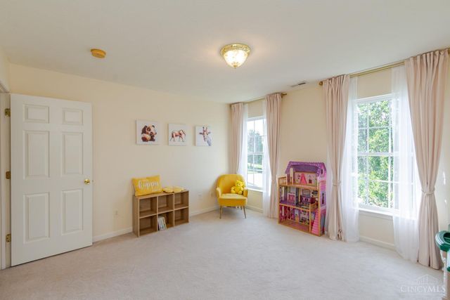 1331 Windsor Drive, Beavercreek, OH 45434