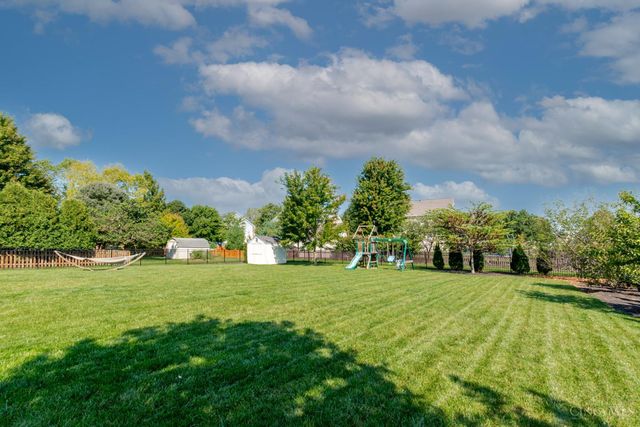 1331 Windsor Drive, Beavercreek, OH 45434