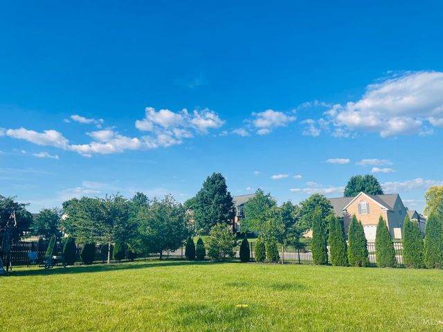 1331 Windsor Drive, Beavercreek, OH 45434