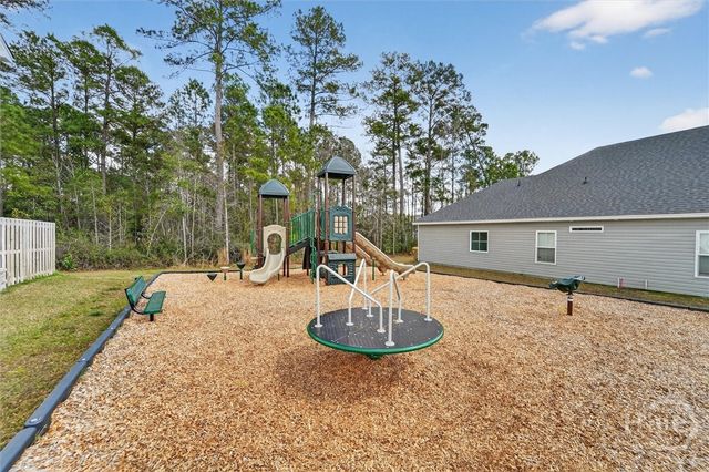 215 Haisley Run, Guyton, GA 31312