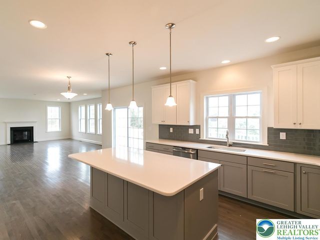 35 Charlie Court 3, Williams Twp, PA 18042