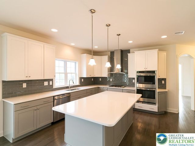 35 Charlie Court 3, Williams Twp, PA 18042