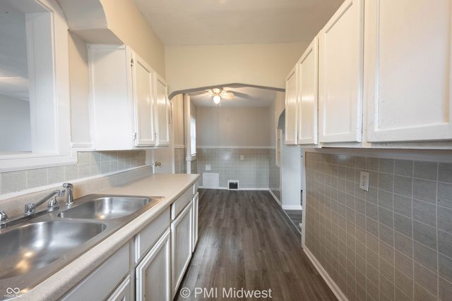 1415 W Pruitt Street, Indianapolis, IN 46208