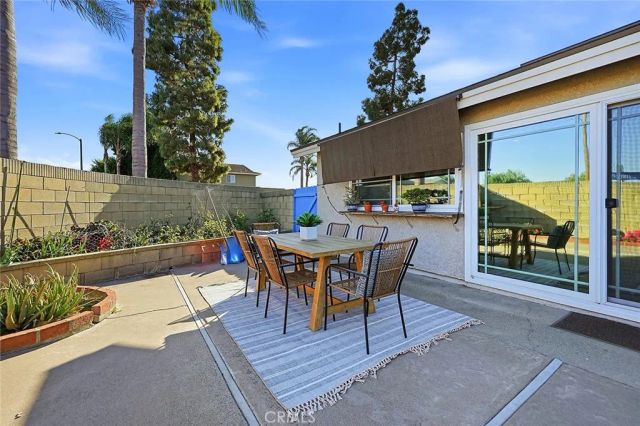 16362 Whittier Lane, Huntington Beach, CA 92647