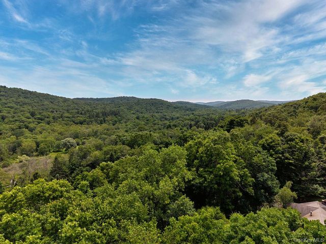 241 Leetown Road, Stormville, NY 12582