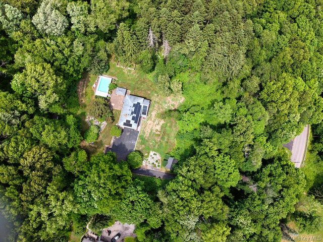 241 Leetown Road, Stormville, NY 12582