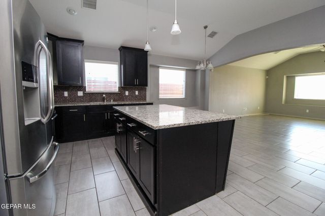 12741 TRE MAXIMILIANO Avenue, El Paso, TX 79938
