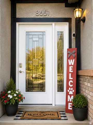 8651 S HARVARD PARK DR, Sandy, UT 84094