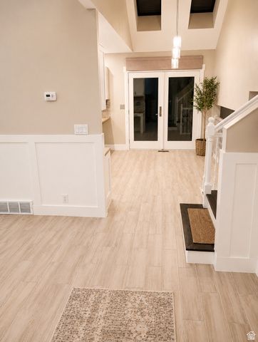 8651 S HARVARD PARK DR, Sandy, UT 84094