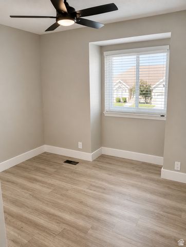 8651 S HARVARD PARK DR, Sandy, UT 84094