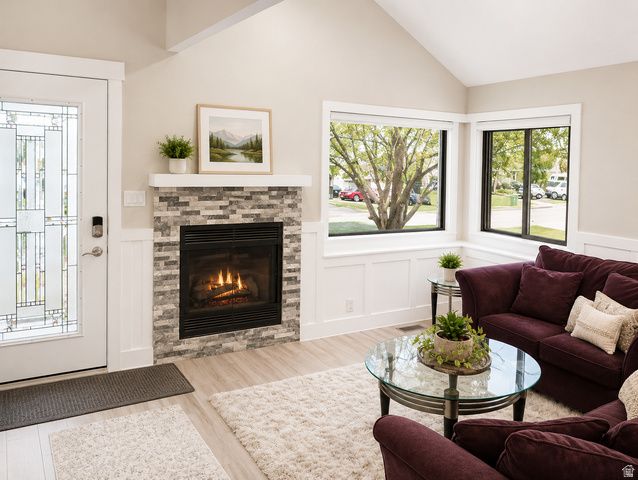 8651 S HARVARD PARK DR, Sandy, UT 84094