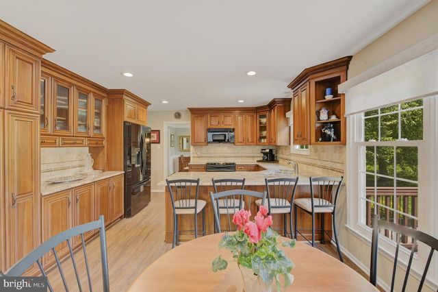 412 DEEP WILLOW DR, Exton, PA 19341