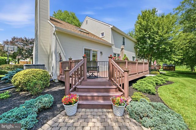 412 DEEP WILLOW DR, Exton, PA 19341