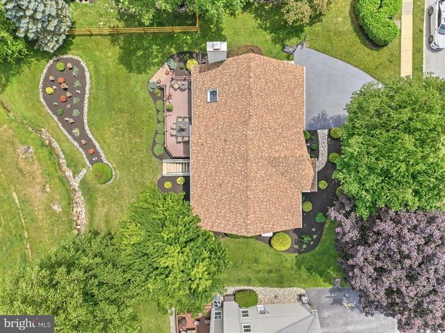 412 DEEP WILLOW DR, Exton, PA 19341
