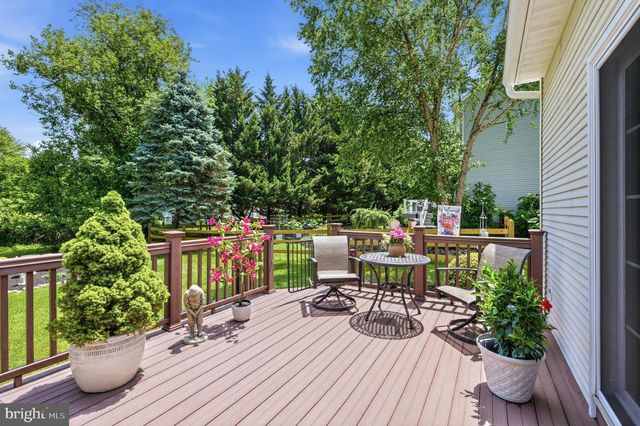 412 DEEP WILLOW DR, Exton, PA 19341