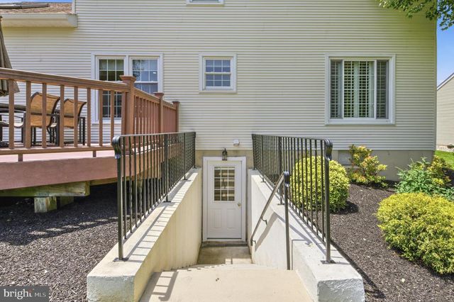 412 DEEP WILLOW DR, Exton, PA 19341