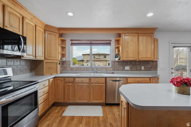 11881 S 2700 W, Riverton, UT 84065