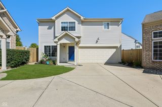 700 Mountain Pine Drive, Greenwood, IN 46143