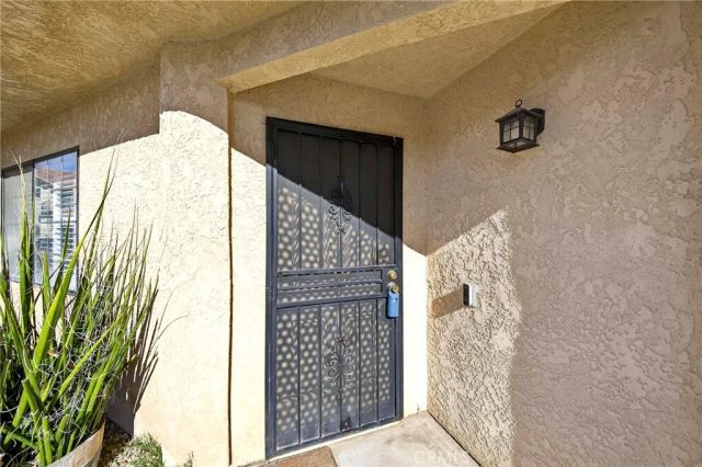 11620 Locust, Apple Valley, CA 92308