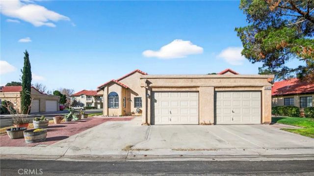 11620 Locust, Apple Valley, CA 92308