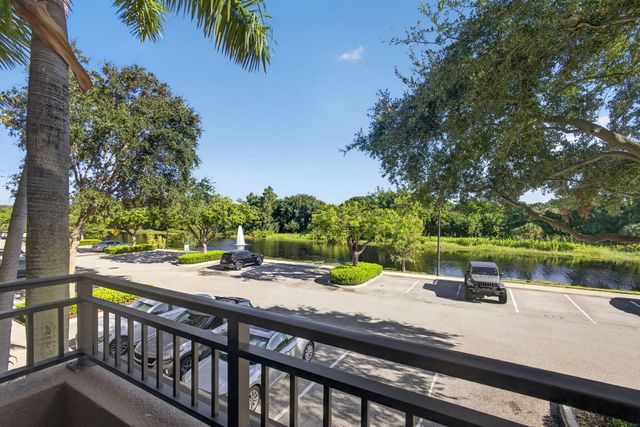 4905 Midtown Lane 2211, Palm Beach Gardens, FL 33418
