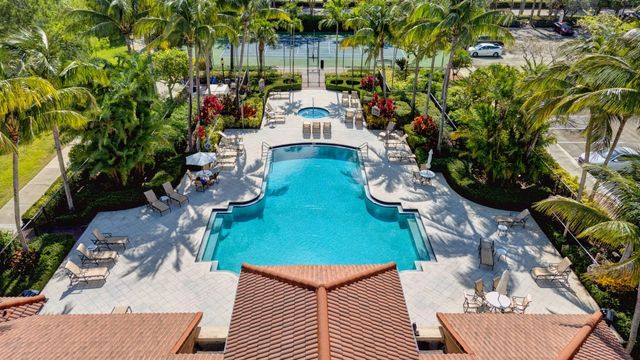 4905 Midtown Lane 2211, Palm Beach Gardens, FL 33418