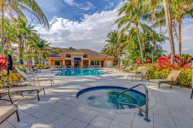 4905 Midtown Lane 2211, Palm Beach Gardens, FL 33418