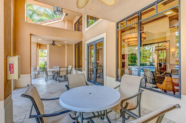 4905 Midtown Lane 2211, Palm Beach Gardens, FL 33418