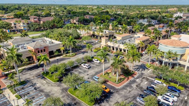 4905 Midtown Lane 2211, Palm Beach Gardens, FL 33418