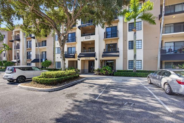 4905 Midtown Lane 2211, Palm Beach Gardens, FL 33418