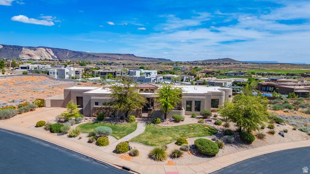 4976 N MESQUITE DR, St. George, UT 84770