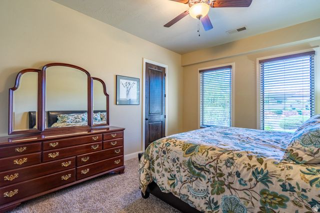 4976 N MESQUITE DR, St. George, UT 84770