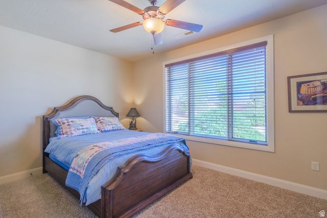 4976 N MESQUITE DR, St. George, UT 84770